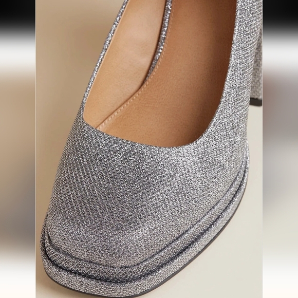 Torrid BETSEY JOHNSON SILVER BOW BACK HEEL size 10 (WW - WIDE WIDTH) NIB - Picture 17 of 17